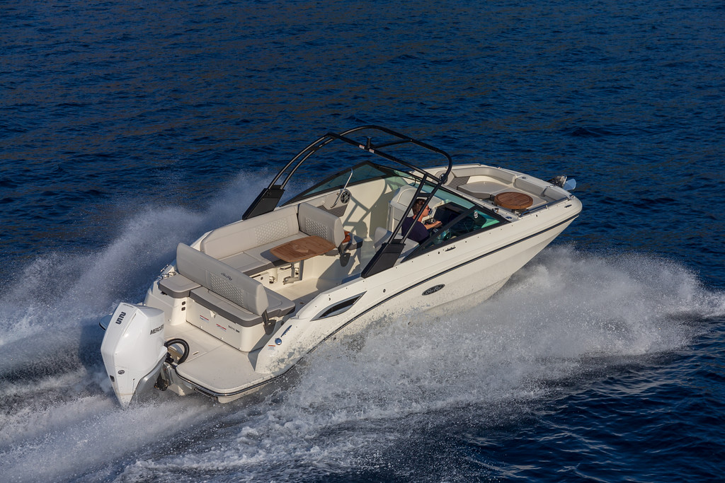 Searay 2025 SDX motorcsónak eladó akció