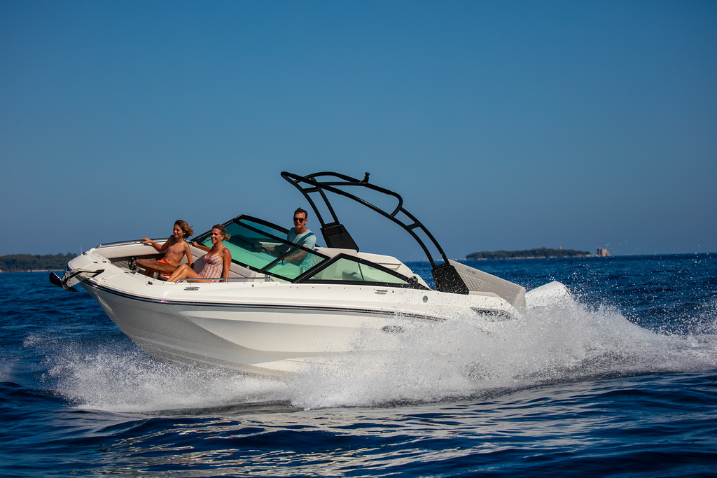 Searay 2025 SDX motorcsónak eladó akció