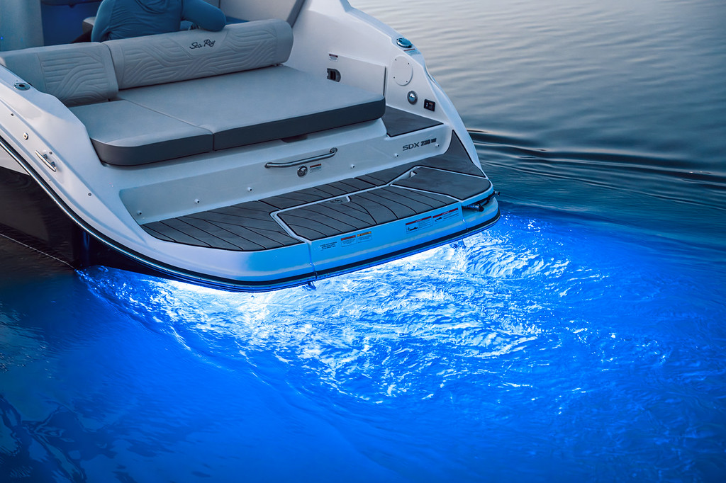 Eladó Sea Ray motorcsónak